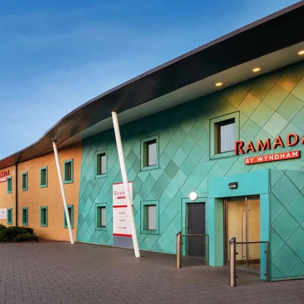Ramada by Wyndham Cobham โรงแรมในคอปแฮม
