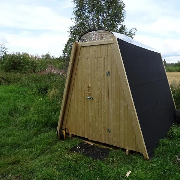 Niiralan Tila: Skylight Cabin, hotel sa Laitila