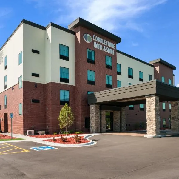 Cobblestone Hotel & Suites Appleton International Airport, hotel in Neenah