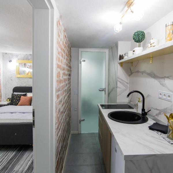 Old Town Studio Apartment