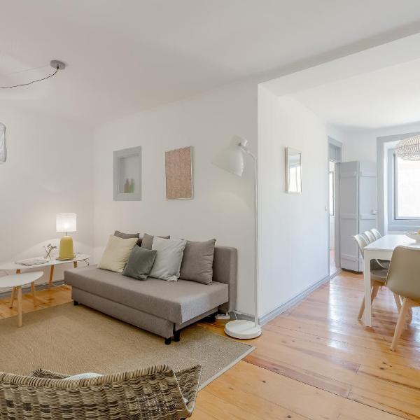 Alfama Spacious and Central Amazing Apartment, By TimeCooler