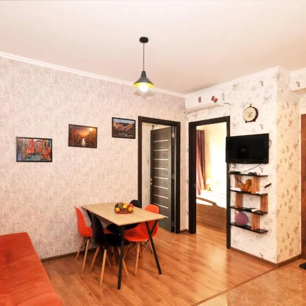 Apartment Art Django Old Avlabari, khách sạn ở Tbilisi