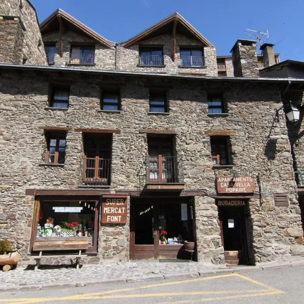 Apartaments Casa Vella Popaire, hotel i Soldeu