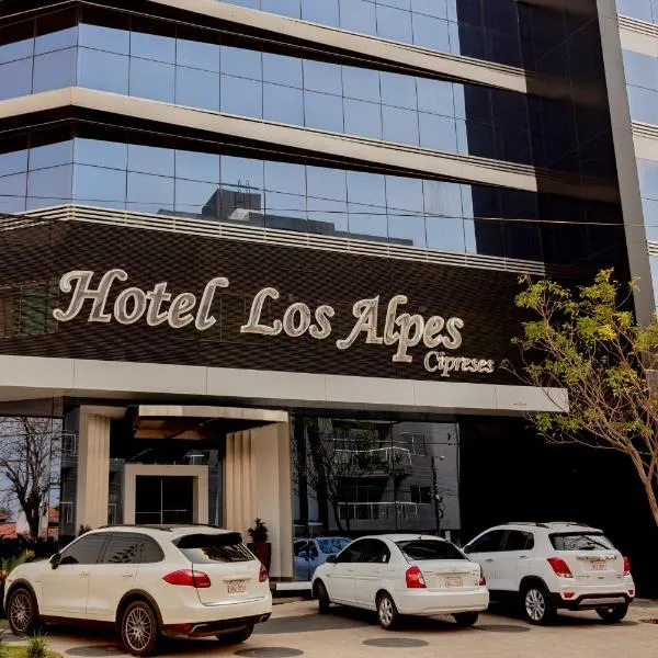 Hotel Los Alpes Cipreses, Hotel in Asunción