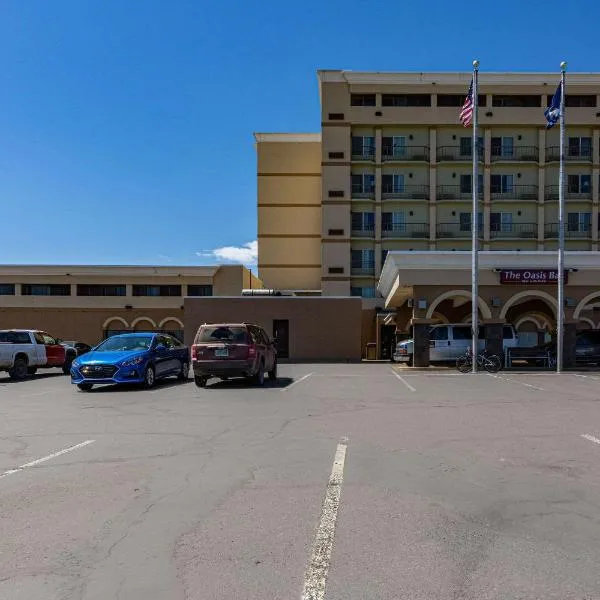 Clarion Hotel Convention Center, hôtel à Minot