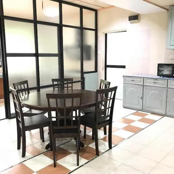 Shangrila House @ 香格里拉民宿, hotel in Tawau