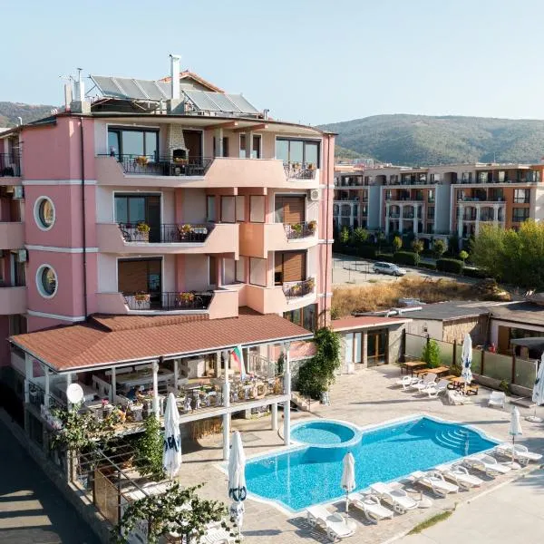 Hotel Fantasy Beach, ξενοδοχείο στο Sveti Vlas