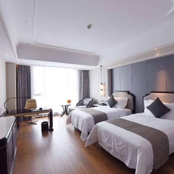 Ramada Plaza by Wyndham Wenzhou, hotel in Wenzhou