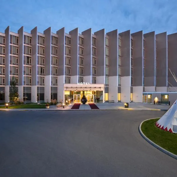 Grey Eagle Resort, hotel en Calgary