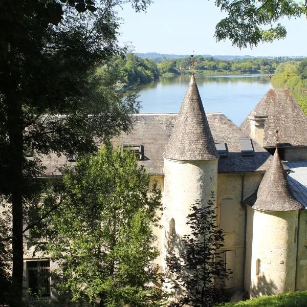 Château de Courtebotte, Hotel in Saint-Jean-de-Blaignac