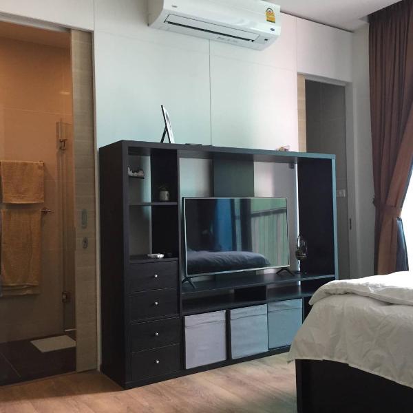 1br@bts E5,skytop Pool@50f,free Pocketwifi#213