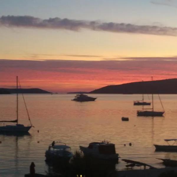 Apartments Gina, hotell Trogiris