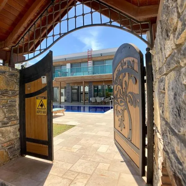 Ultra Luxury Private Villa with Swimming Pool, ξενοδοχείο στο Μπόντρουμ