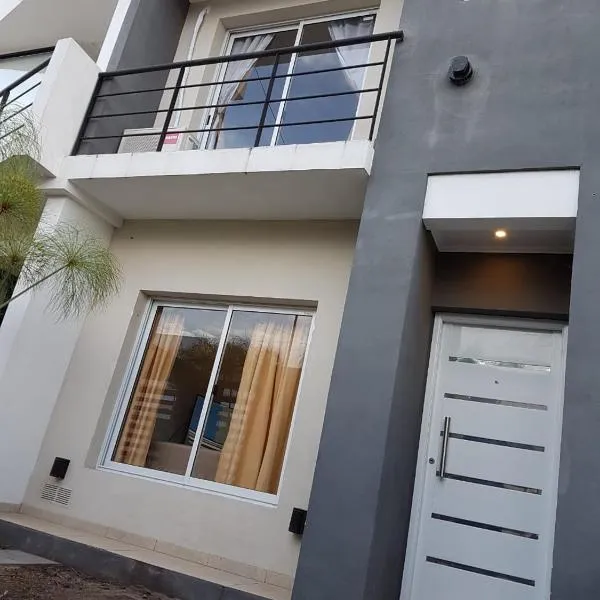 Caireles del Carnaval, hotel u gradu Gvalegvajču