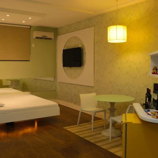 Pousada e Motel Blue Inn, hotel in Cascavel