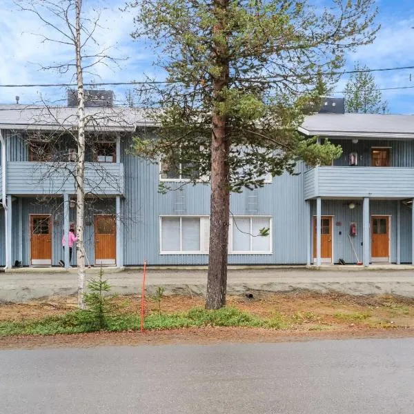 Holiday Home Kanerva 202 by Interhome, hotel in Äkäslompolo