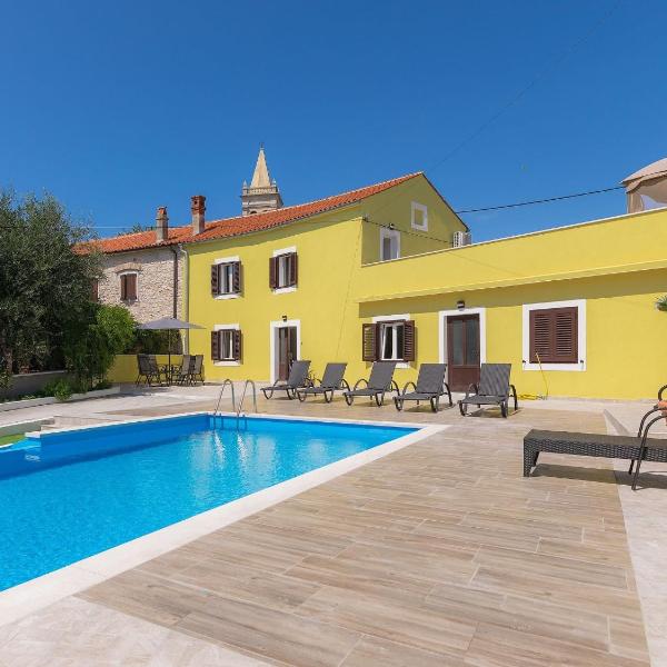 Holiday Home Evelina by Interhome