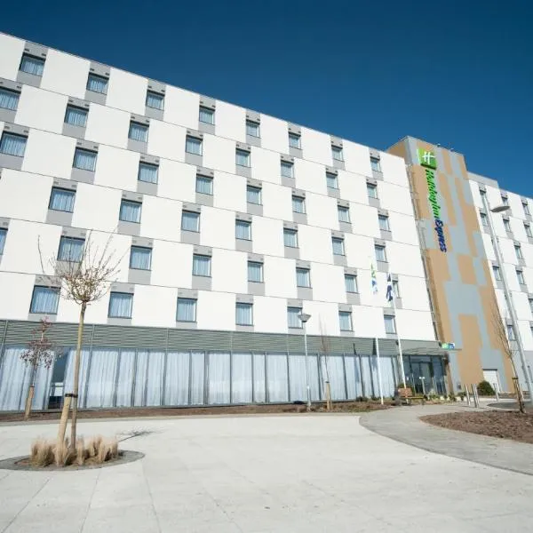 Holiday Inn Express Aberdeen Airport by IHG, hotel in Dyce
