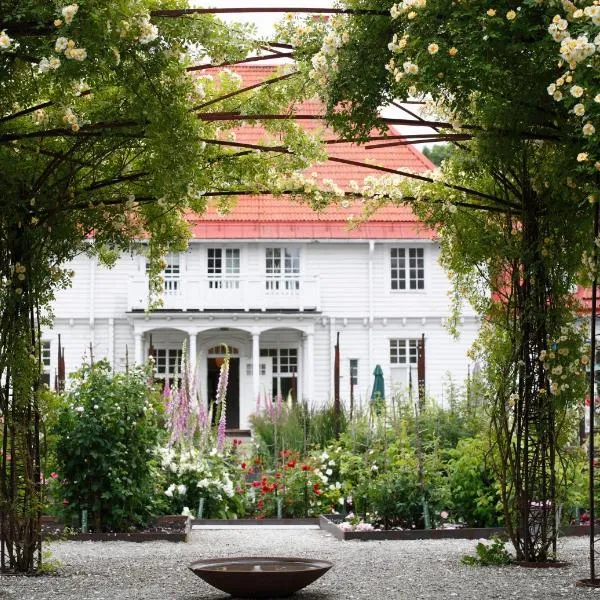 Wij Trädgårdskök på Wij Trädgårdar, hotel in Ockelbo