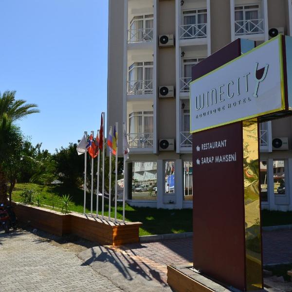 Winecity Hotel