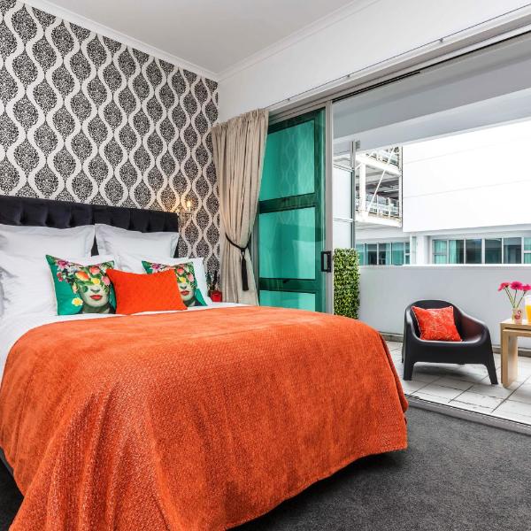 *Vibrant Viaduct Harbour Apartment with Balcony & Best Location* Auckland