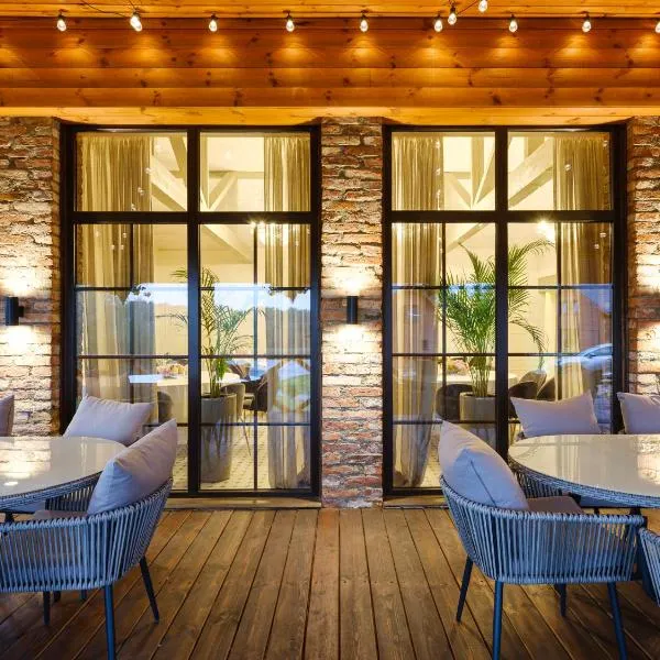 5 stories, hotel din Inkartai