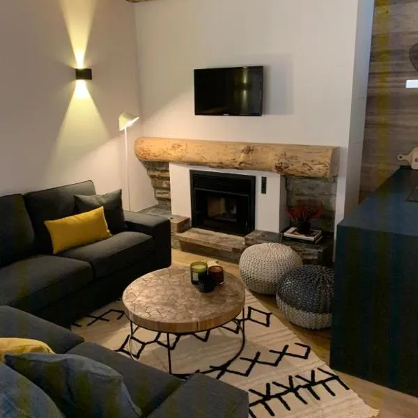 Xalet Les Avellanes - hut 7335, Hotel in Arinsal