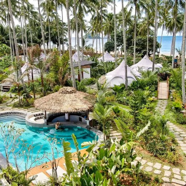 Nacpan Beach Glamping Managed by H Hospitality Group, hotel v destinaci El Nido