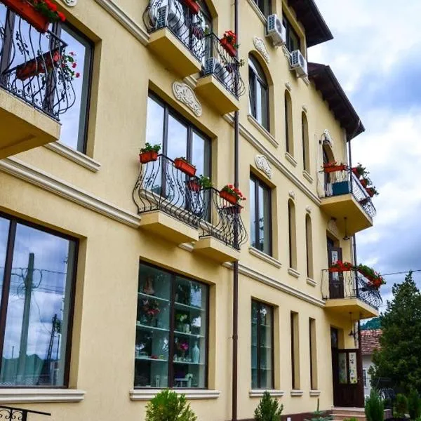 Hotel Coquette, hotel v destinaci Măneciu