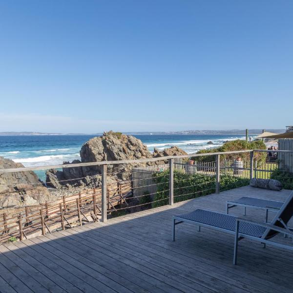 Picnic Rock Seaside Accommodation