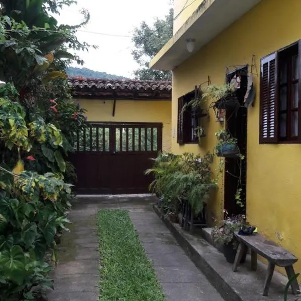 Hospedagem domiciliar Casa Amarela Paraty, hotel in Paraty