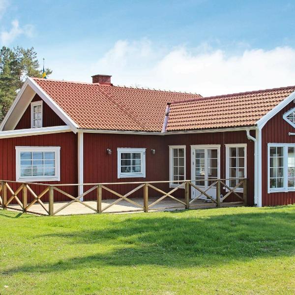 5 person holiday home in MARIESTAD