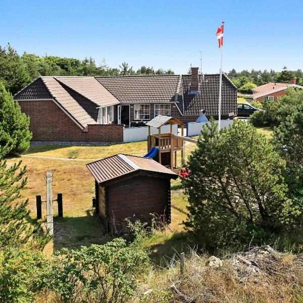 10 person holiday home in Bl vand