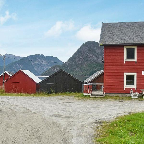 Holiday home Måndalen