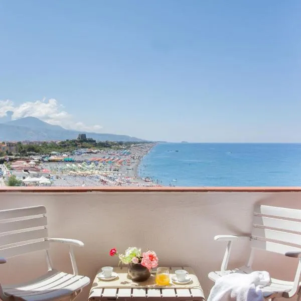 Grand Hotel De Rose、スカレアのホテル