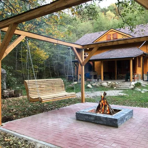 Chalet by the river、バリウグのホテル