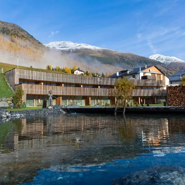 Relais & Châteaux IN LAIN Hotel Cadonau, hotel di Brail