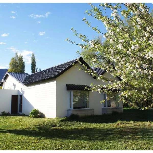 El Puente Aparts- Departamentos Independientes、エル・カラファテのホテル