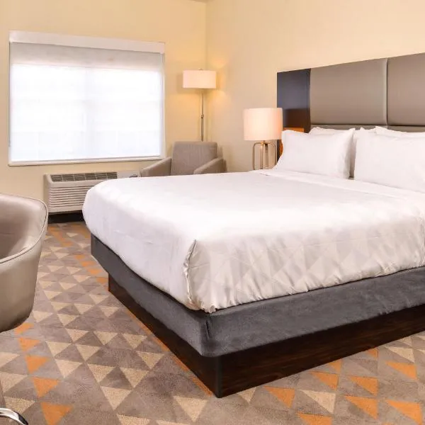 애디슨에 위치한 호텔 Holiday Inn and Suites Addison by IHG