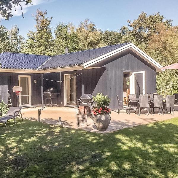 3 Bedroom Cozy Home In Thyholm