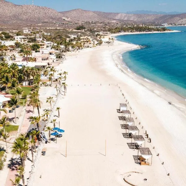 Buena Vista Oceanfront & Hot Springs Resort, hotel en Buenavista