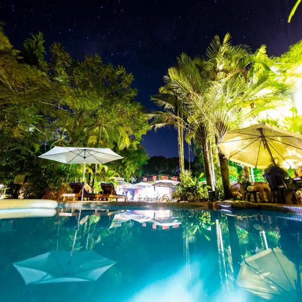 Dougies Backpackers Resort, hotel in Port Douglas