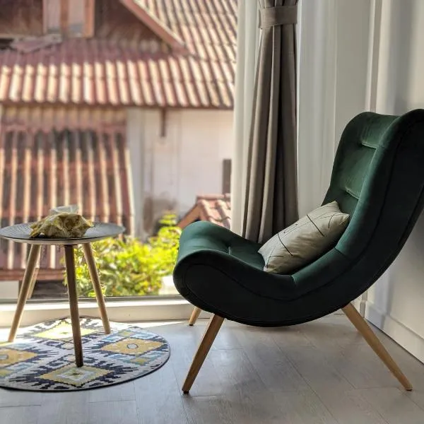 SYRI Boutique Guesthouse Restaurant & Cafe, hotel v destinaci Vientiane