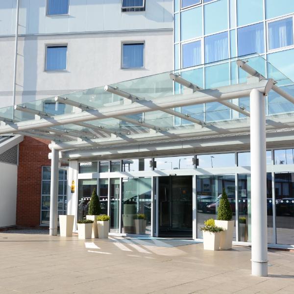 Holiday Inn Express Leigh - Sports Village, an IHG Hotel