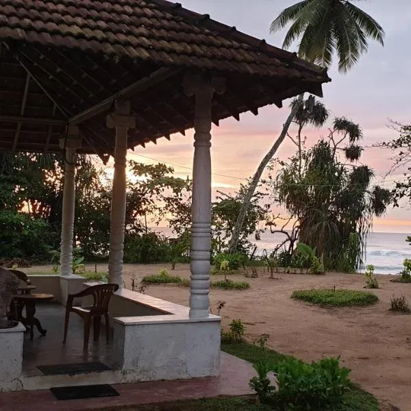 Talalla Beach Bungalows, hotel in Talalla