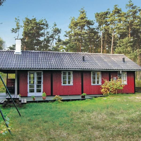 3 Bedroom Amazing Home In Aakirkeby