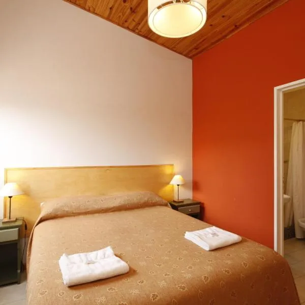 El Gualicho Hostel, hotel in Puerto Madryn