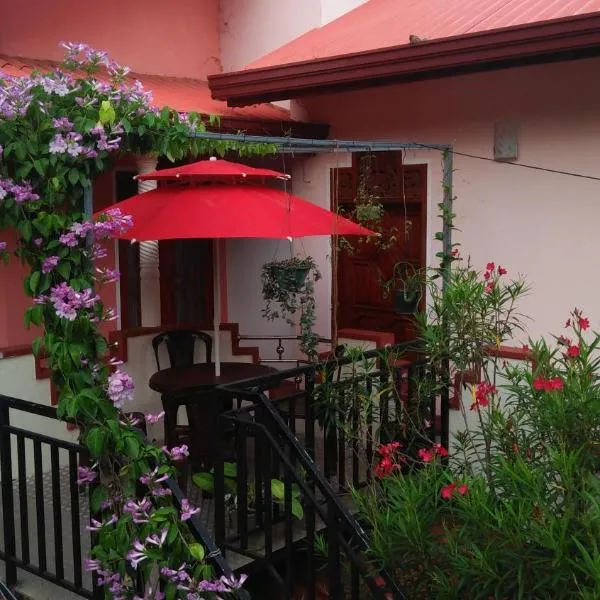 Tissa Rainbow Guest & Yala, ξενοδοχείο σε Tissamaharama