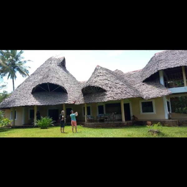 Diani Beach-Villa Kirsch, hotel v destinaci Galu
