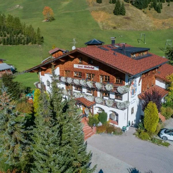 Panorama-Hotel Winklerhof, ξενοδοχείο σε Holzgau
